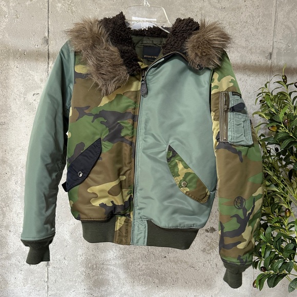 Hysteric Glamour Other - Hysteric Glamour block camo puffer jacket